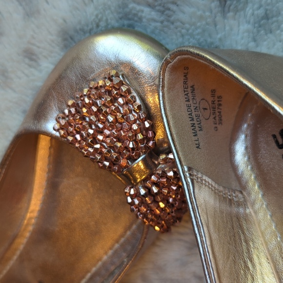 Soda size 1 Girls Rose Gold Bow Flats - Picture 4 of 4